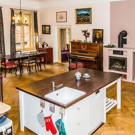 Ve Pod Hradem Az Pro 4 Osoby Krivoklat